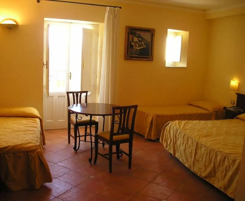 Room, Mediterraneo Siracusa, Catania