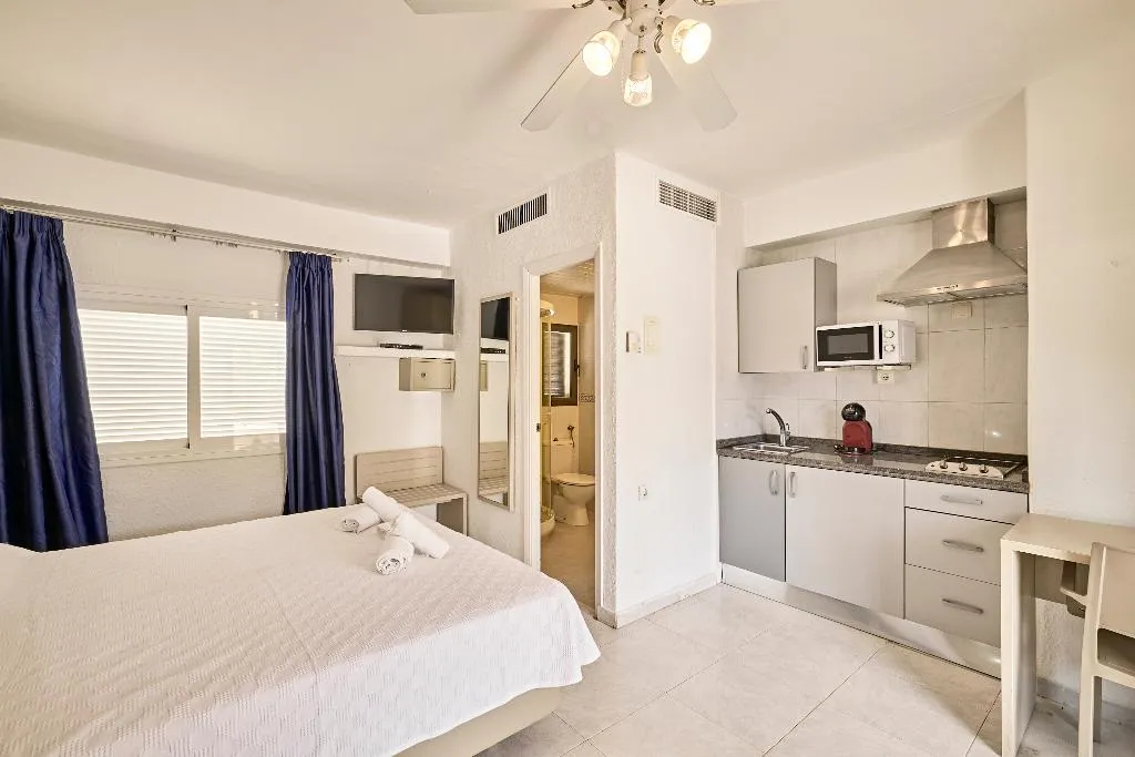 BUNGALOW STANDARD Room, Complejo Lago Playa, Ibiza