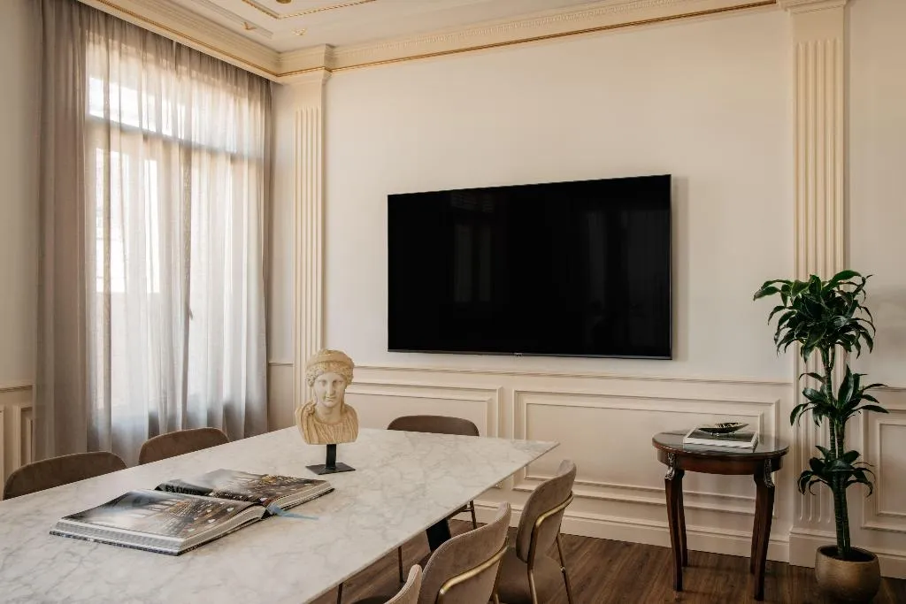 SUITE ONE BEDROOM WITH TERRACE Room, Hotel Fenix Gran Meliá, Madrid