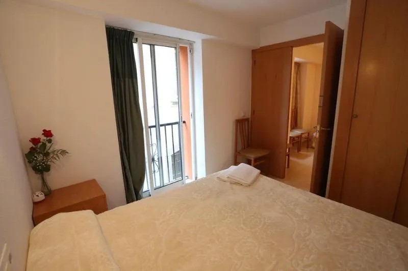 General view, Aparthotel Royalinn, Costa Brava