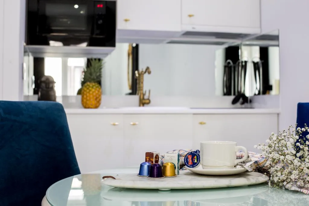 STUDIO CAPACITY 3 Room, Hotel 11th Principe by Splendom Suites, Madrid