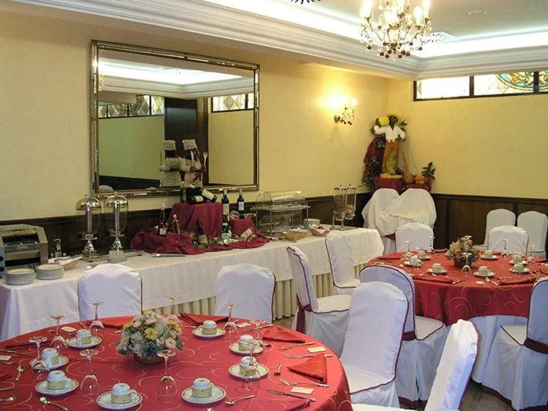 Restaurant, Hotel Santiago Jaen, Andalucia