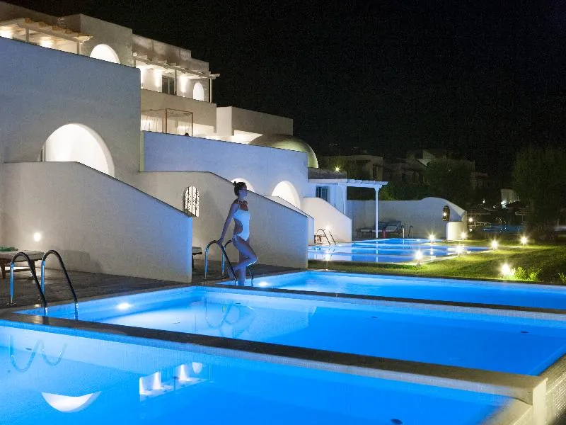 Double or Twin SEA VIEW WITH PRIVATE POOL Room, Lindos Sun, Rhodes
