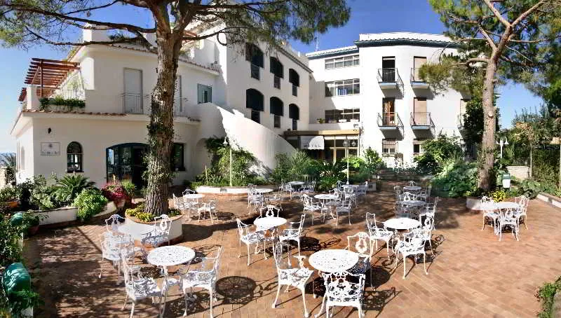 General view, Aurora Hotel Sperlonga, Rome