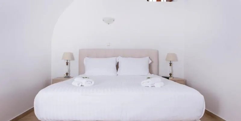 SUITE HONEYMOON Room, Estate 1896, Santorini