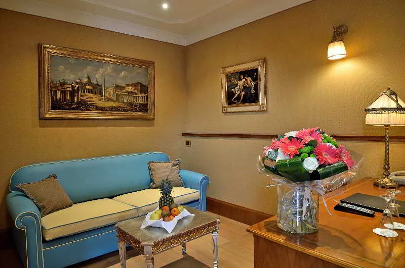 Room, Hotel Homs, Rome