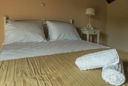 Helianthus Apartments, Kefallinia