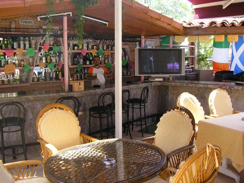 Restaurant, Family Apart, Dalaman