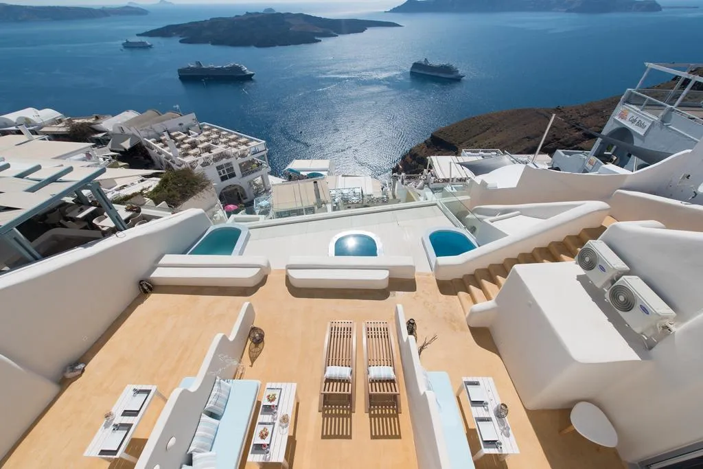 General view, On The Cliff, Santorini