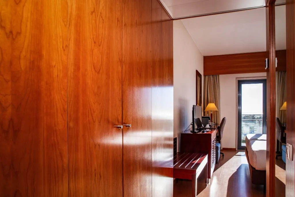Room, VIP Executive Santa Iria Hotel, Lisbon