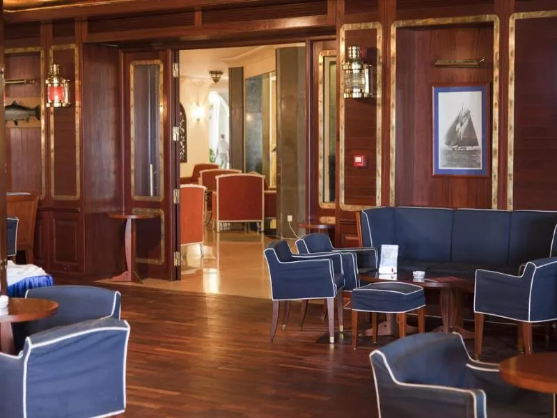 Bar, Regency Hotel & Spa, Tunisia