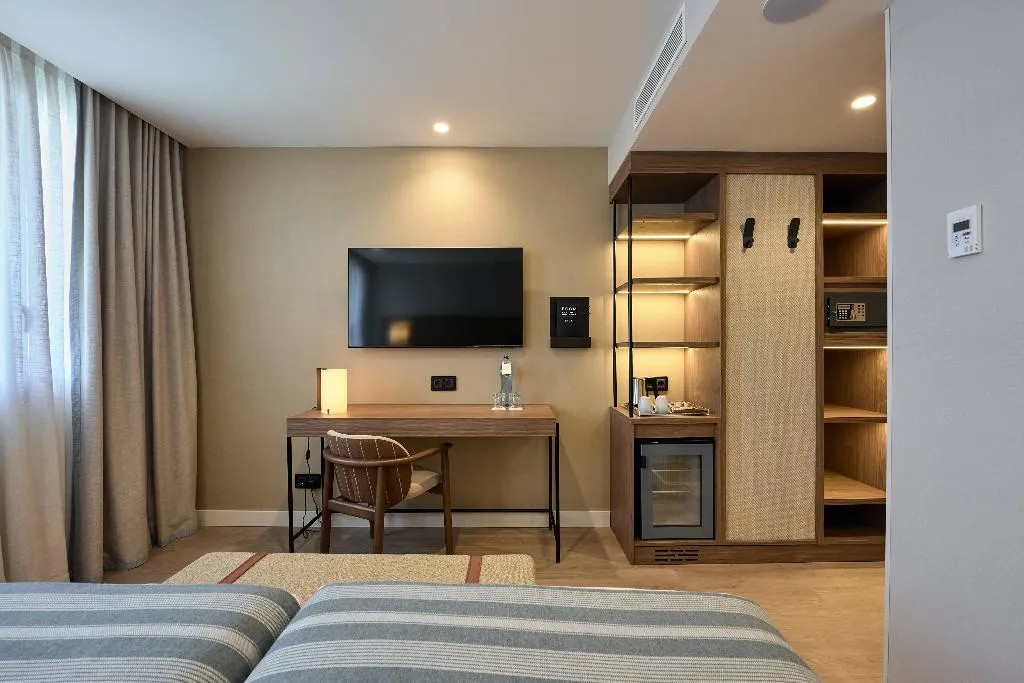 DOUBLE SINGLE USE PREMIUM Room, Catalonia Barcelona Beach, Barcelona