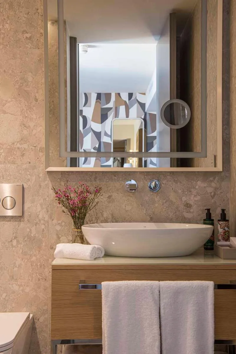 SUITE DELUXE WITH VIEWS Room, Columbus Urban Resort, Florence