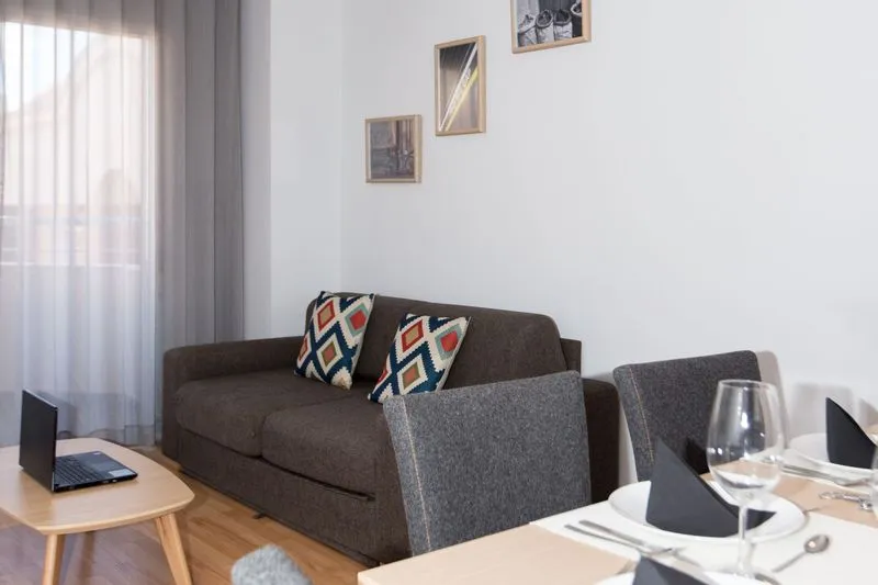 APARTMENT CAPACITY 6 Room, Valenciaflats Ciudad de las Ciencias, Valencia