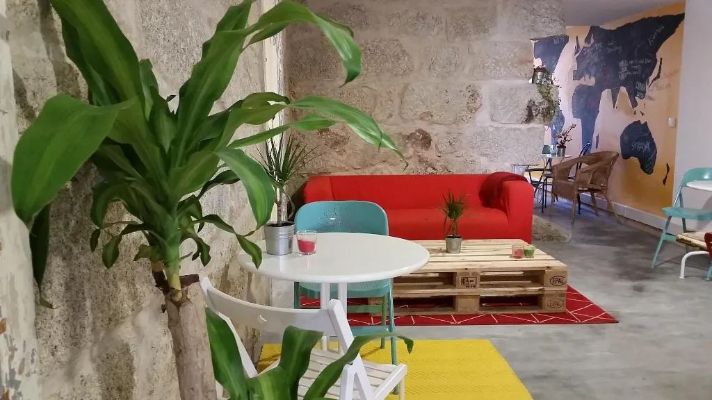 Lobby, O2 Hostel, Porto