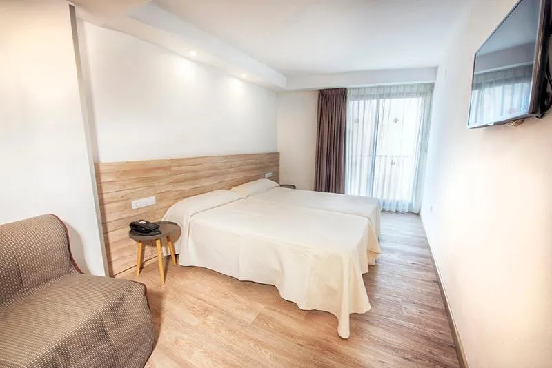 Double or Twin STANDARD Room, Montemar, Costa Blanca