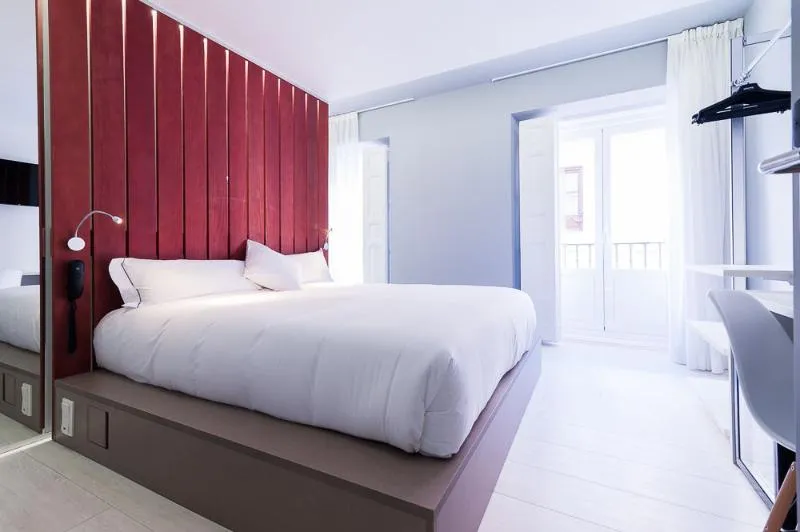 DOUBLE STANDARD Room, B&B Hotel Madrid Centro Fuencarral 52, Madrid