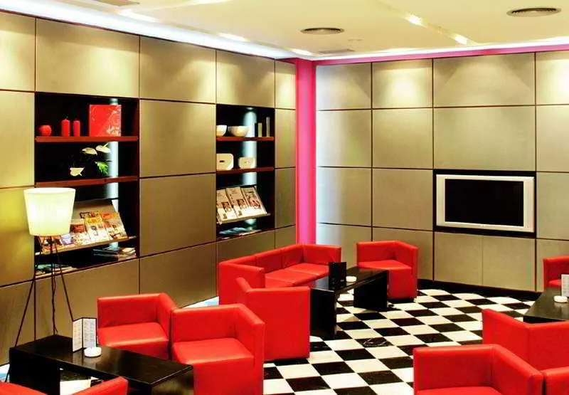 Bar, Num Hotel, Costa Dorada