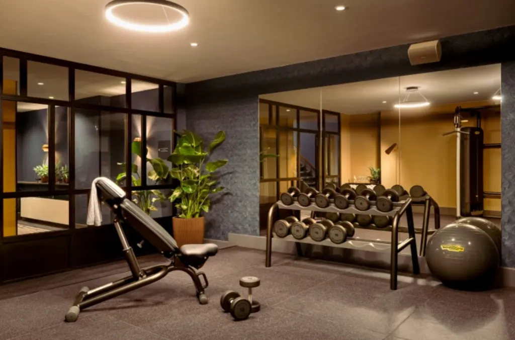 Sports and Entertainment, Leonardo Boutique Hotel The Lancaster Amsterdam, Amsterdam