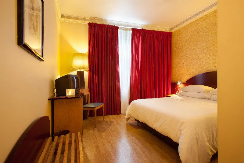 Room, Internacional Porto, Porto