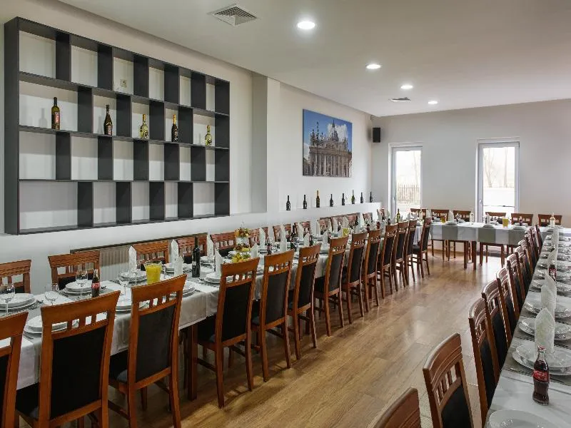 Restaurant, Hotel Travel, Krakow