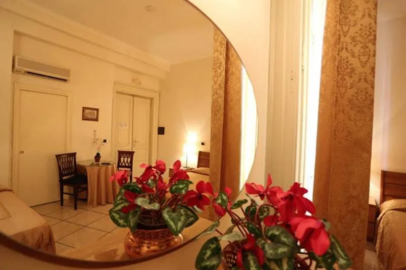 TRIPLE STANDARD Room, Bovio Suite, Naples