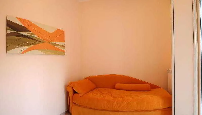 Room, La Residenza, Naples