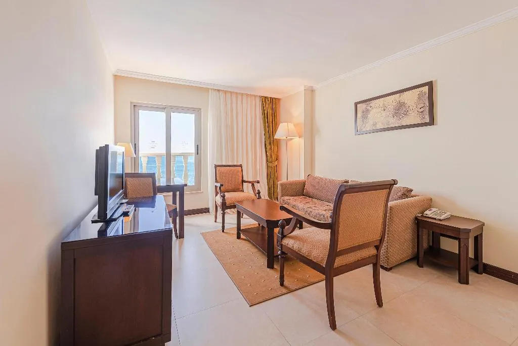 SUITE SEA FRONT Room, Crowne Plaza Antalya, Antalya