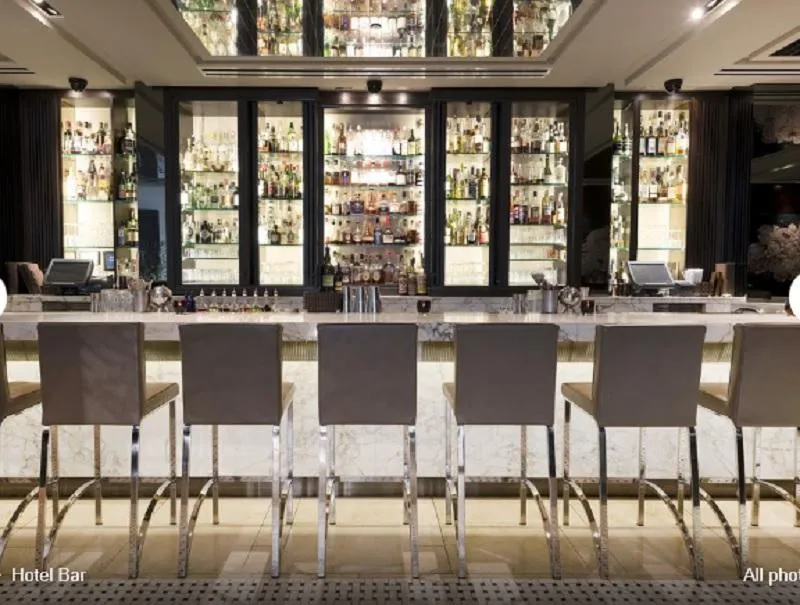 Bar, The Langham New York Fifth Avenue, New York