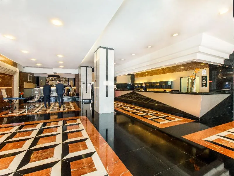 Lobby, SANA Metropolitan, Lisbon
