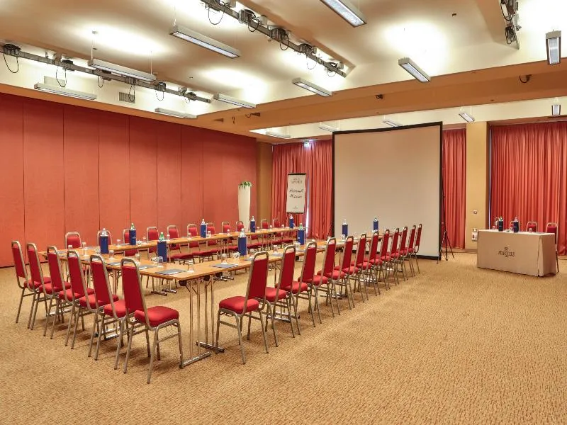 Conferences, UNA HOTELS Expo Fiera Milano, Milan