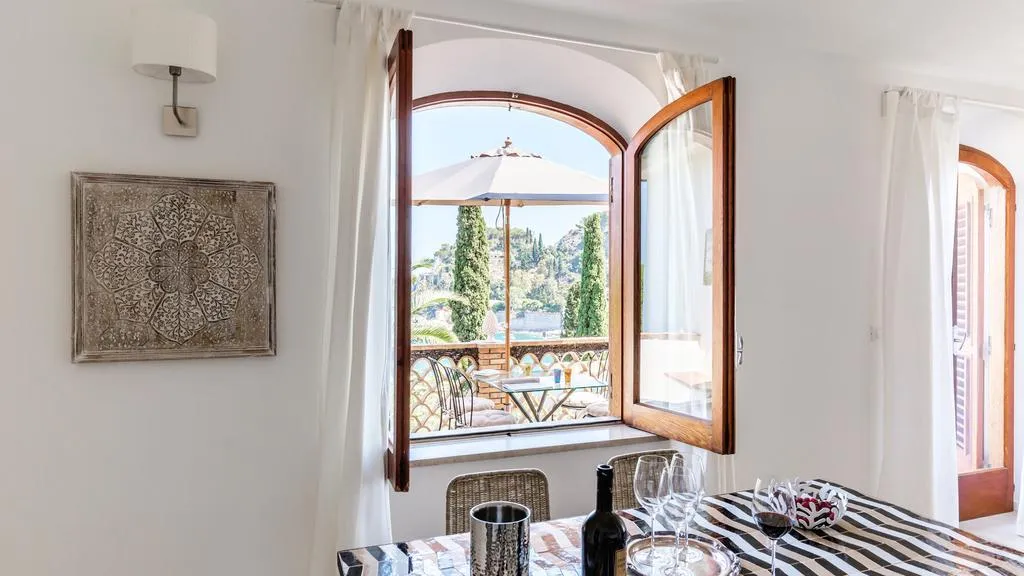 APARTMENT TWO BEDROOMS Room, La Matrangela Charme Apartments, Taormina
