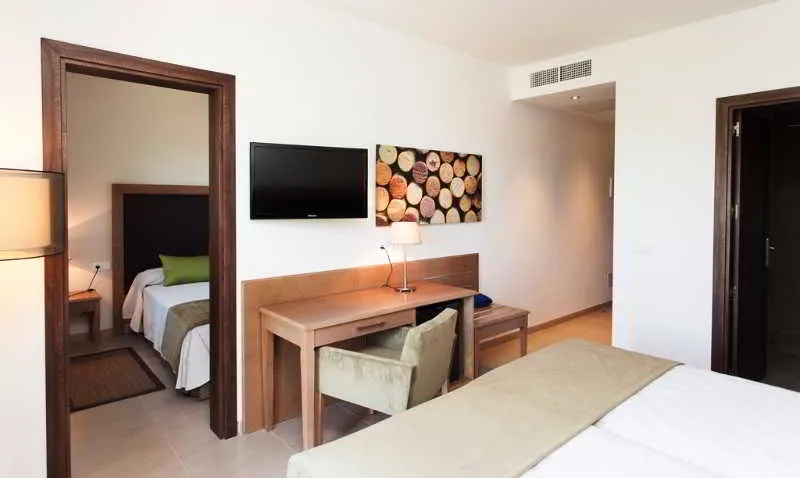Room, Sa Bassa Plana, Majorca