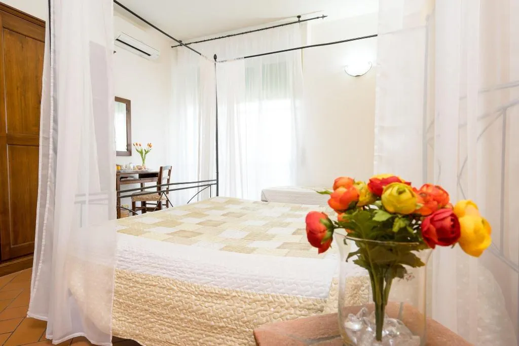 Room, B&B Antiche Armonie, Florence