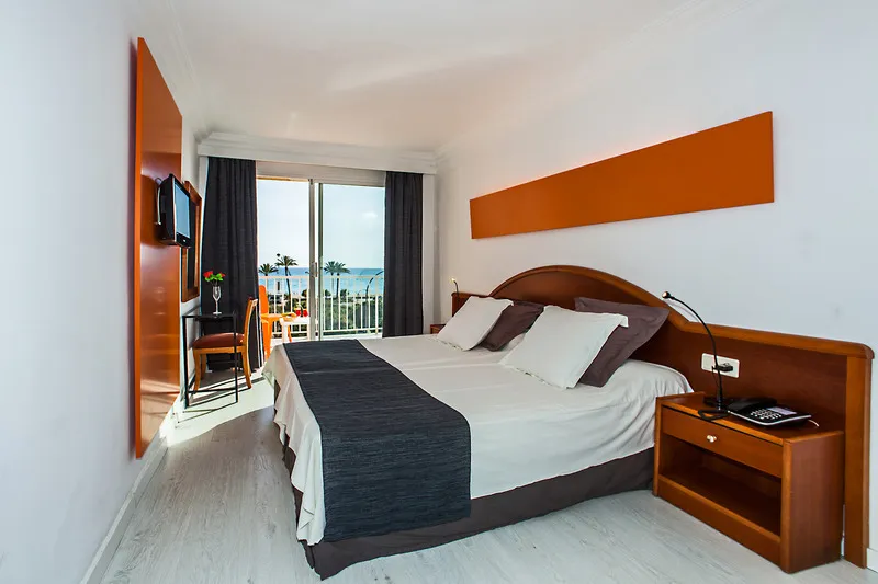 Room, Sant Jordi, Majorca