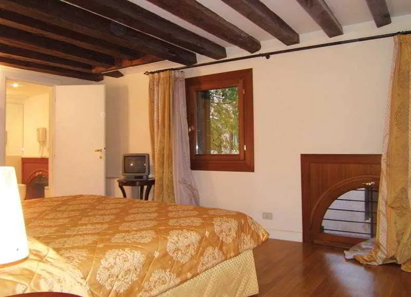 Room, Palazzo Vitturi, Venice