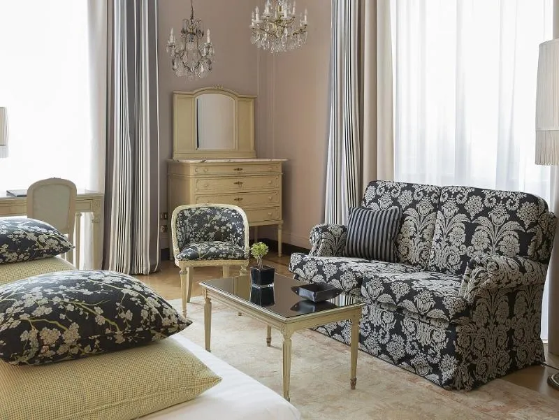 JUNIOR SUITE STANDARD Room, Grand Hotel et de Milan, Milan