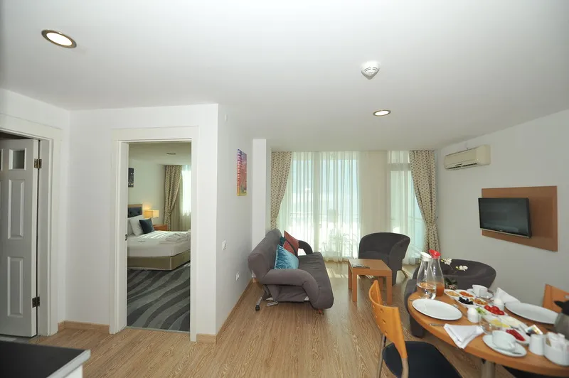 SUITE ONE BEDROOM Room, Regna Hotel, Antalya