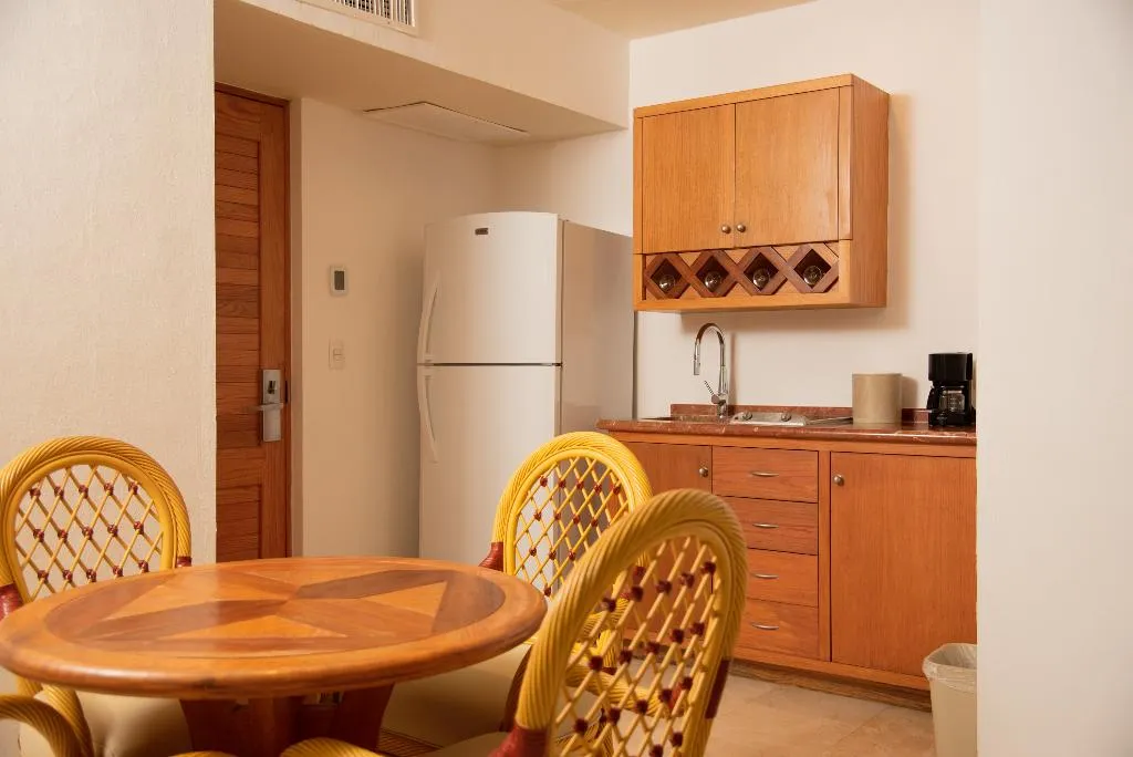FAMILY ROOM TWO BEDROOMS Room, Sunset Fishermen Beach Resort Playa Del Carmen, Cancun Area