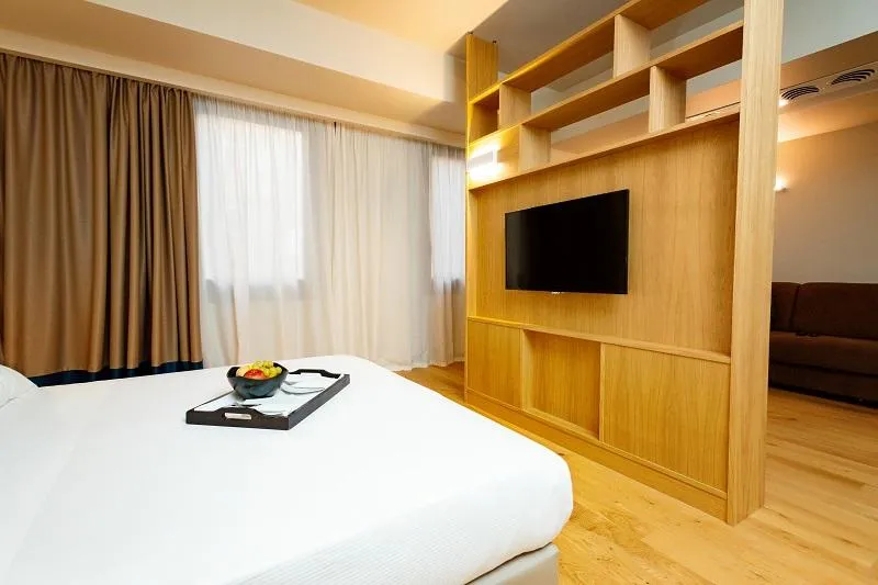FAMILY ROOM STANDARD Room, Hotel Politeama, Palermo