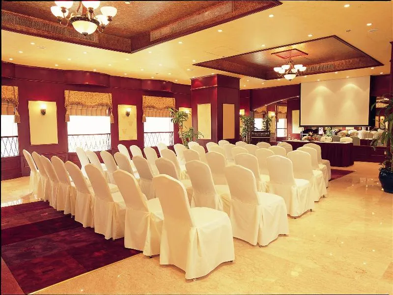 Conferences, Emirates Concorde Hotel & Residence, Dubai
