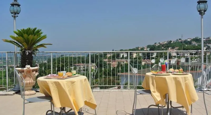 Terrace, Hotel Casafort, Naples