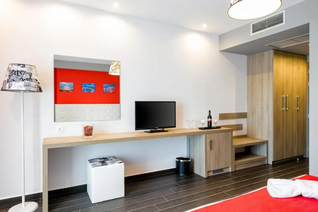 DOUBLE SUPERIOR WITH BALCONY Room, Lagaria Hotel, Thessaloniki