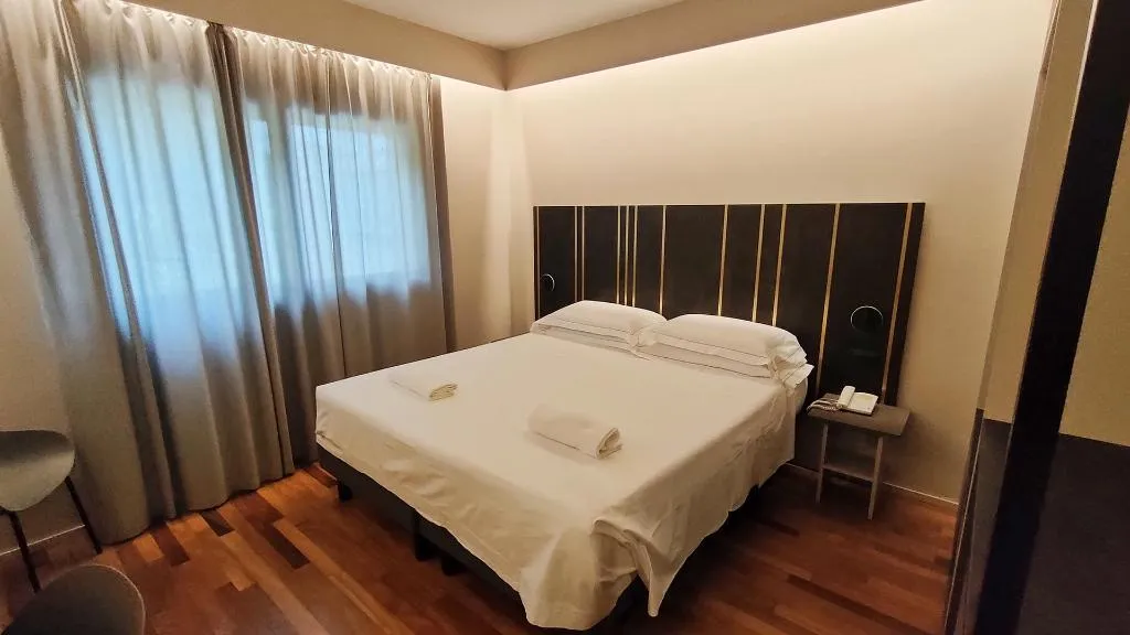 DOUBLE CLASSIC Room, Plaza Hotel Catania, Catania