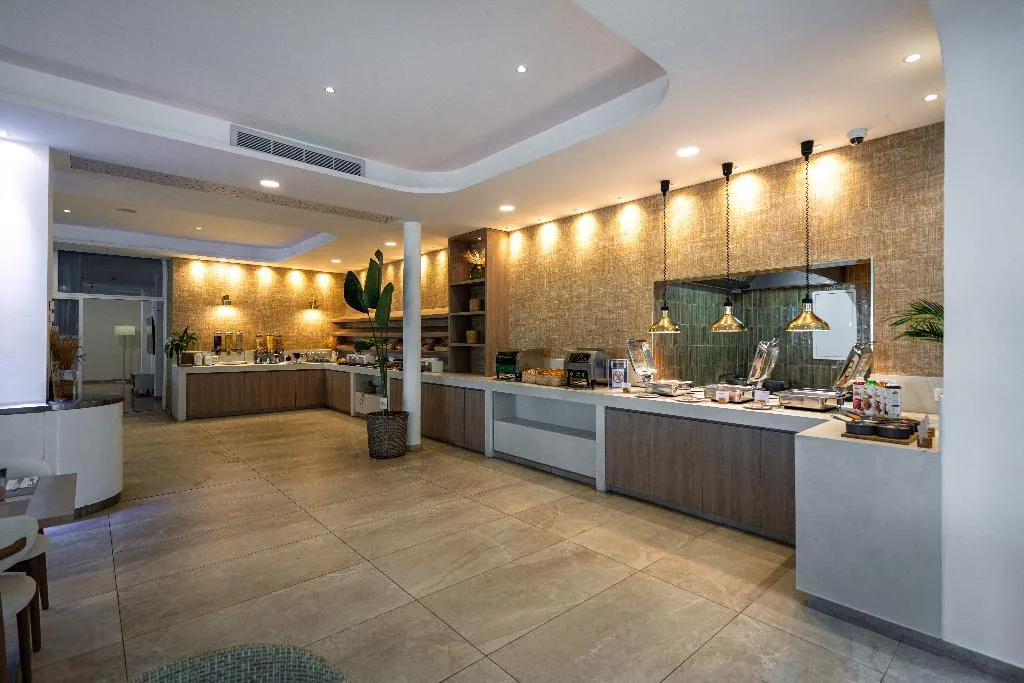 Restaurant, Anonymous Beach Hotel, Cyprus
