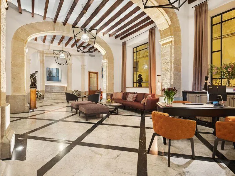 Lobby, Gloria de Sant Jaume, Majorca