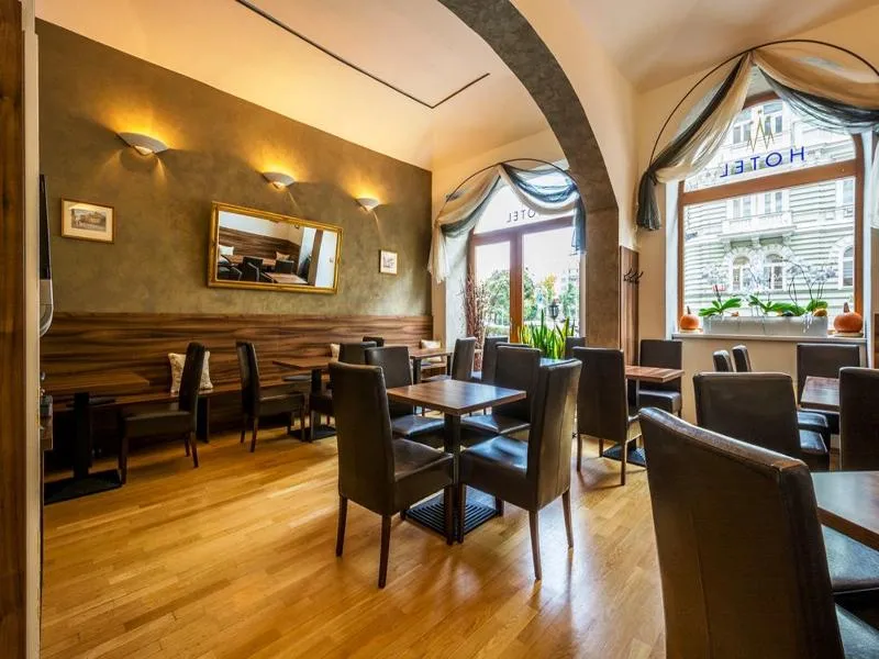Restaurant, Superior Hotel, Prague