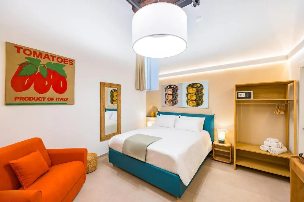 TRIPLE STANDARD Room, Borgo Vergini Garden, Naples