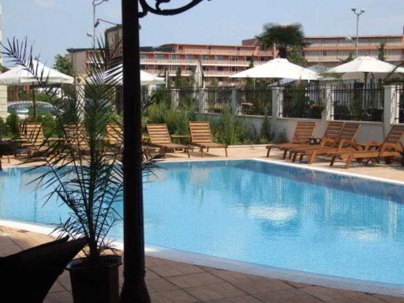 Pool, Villa Maria Revas, Bourgas