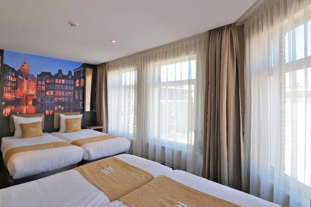 QUADRUPLE STANDARD Room, Xo Hotels Inner, Amsterdam